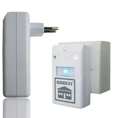 Slika dva Riddex rasterivača štetočina, efikasna zaštita za dom do 200m².